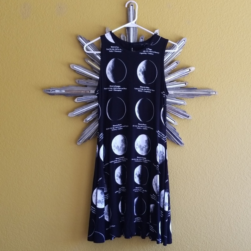 Hot topic style t shirt dress l